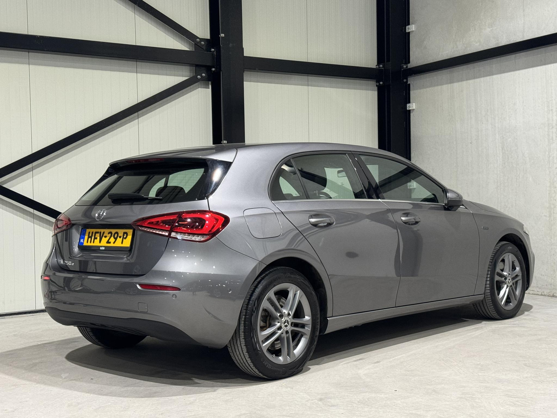 Mercedes-Benz A-Klasse 250 e Advantage HFV29P
