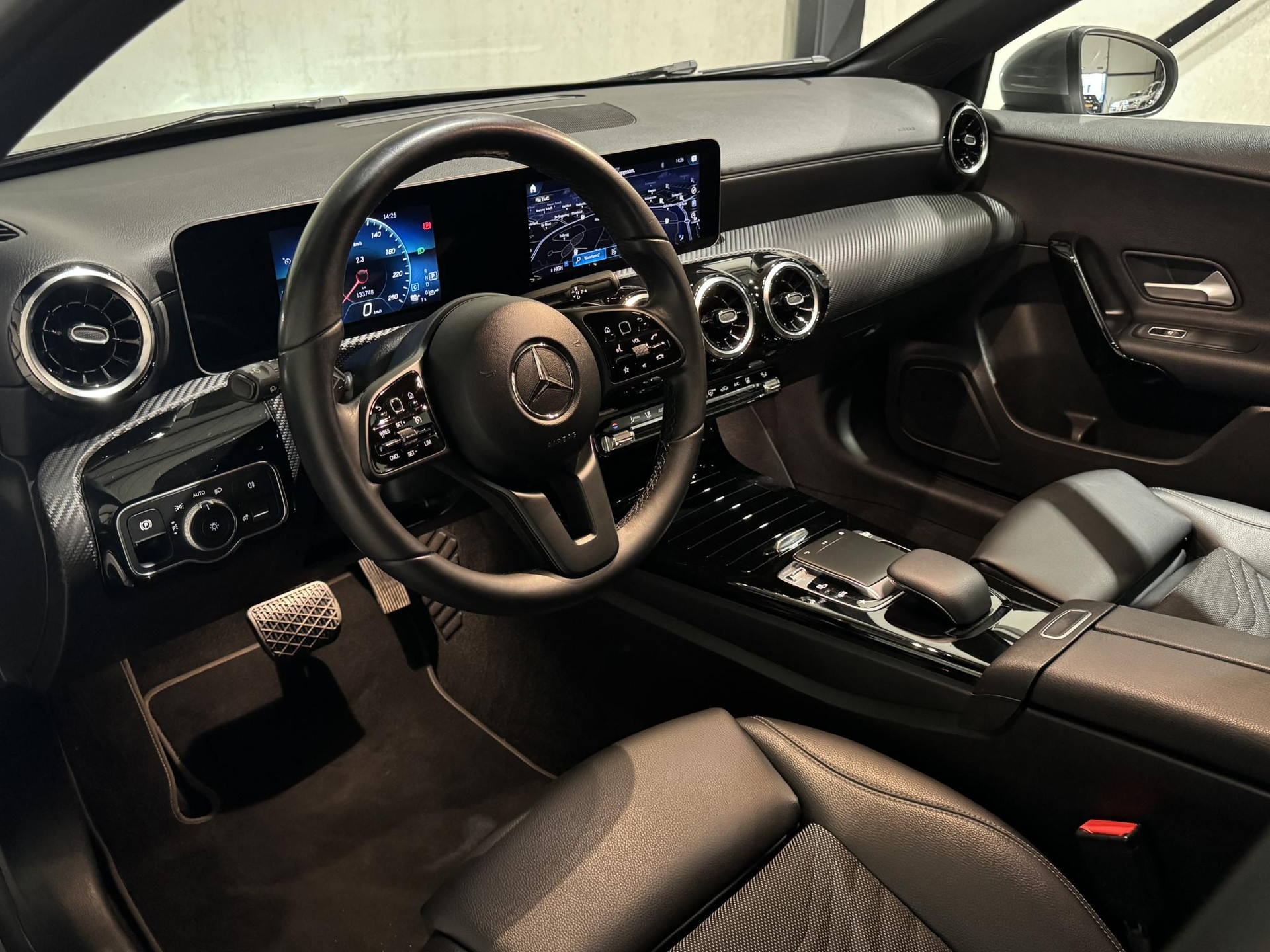 Mercedes-Benz A-Klasse 250 e Advantage HFV29P