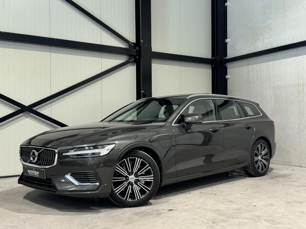 Volvo V60 2.0 T8 Recharge AWD Inscription HPT08V
