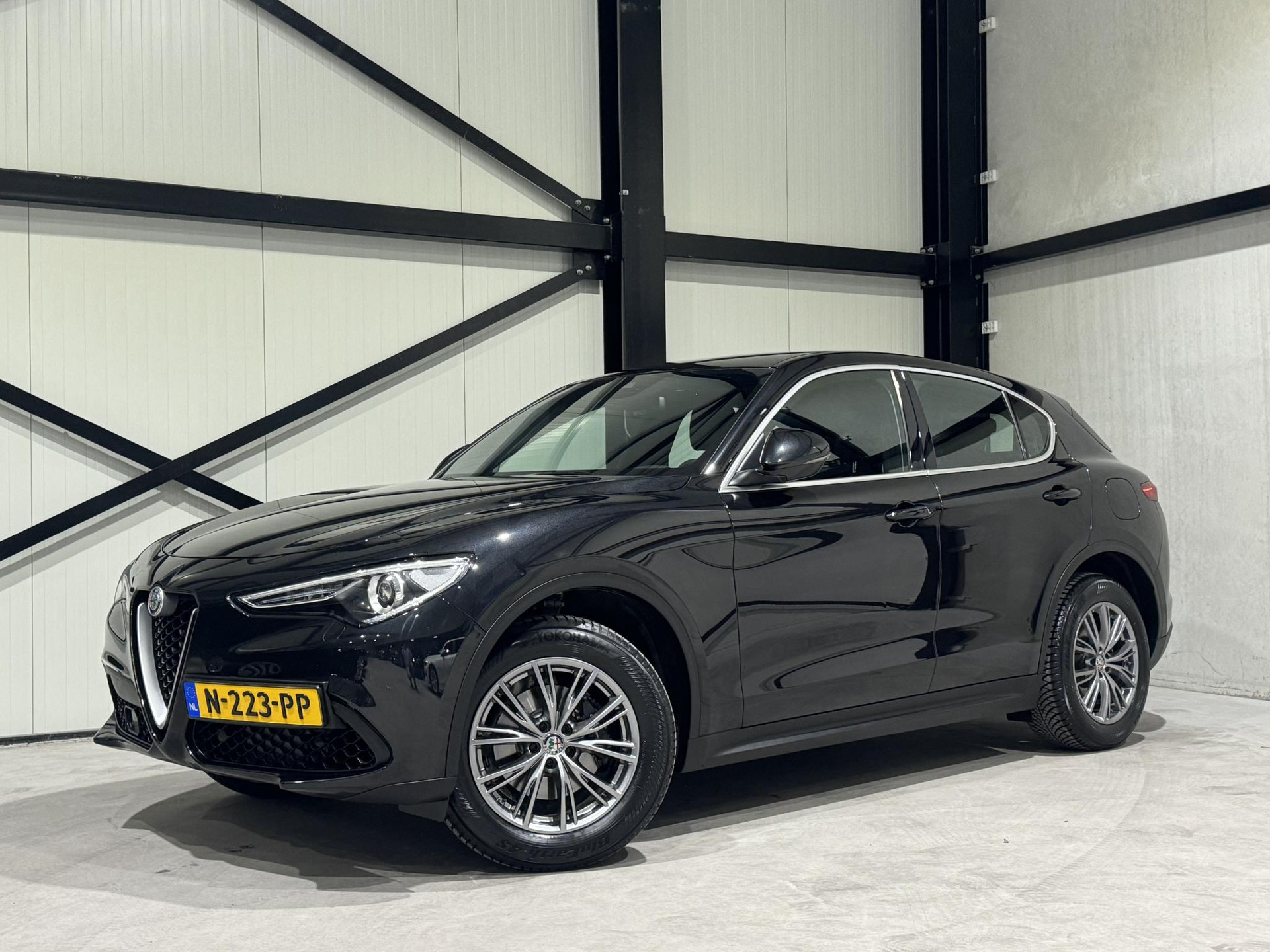 Alfa Romeo Stelvio 2.0 T AWD Super N223PP