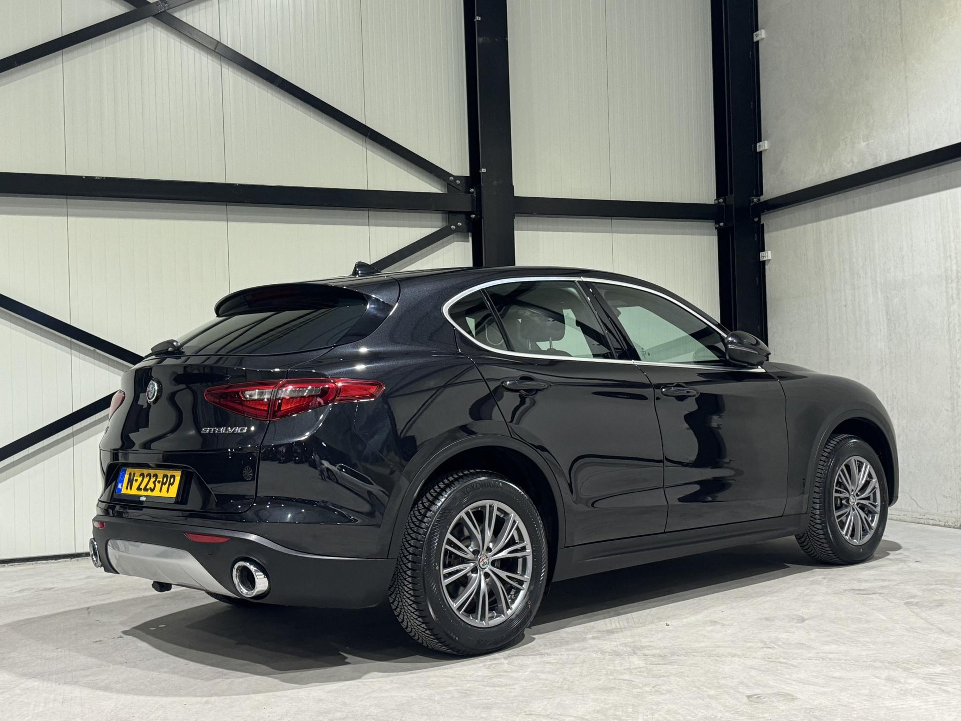 Alfa Romeo Stelvio 2.0 T AWD Super N223PP