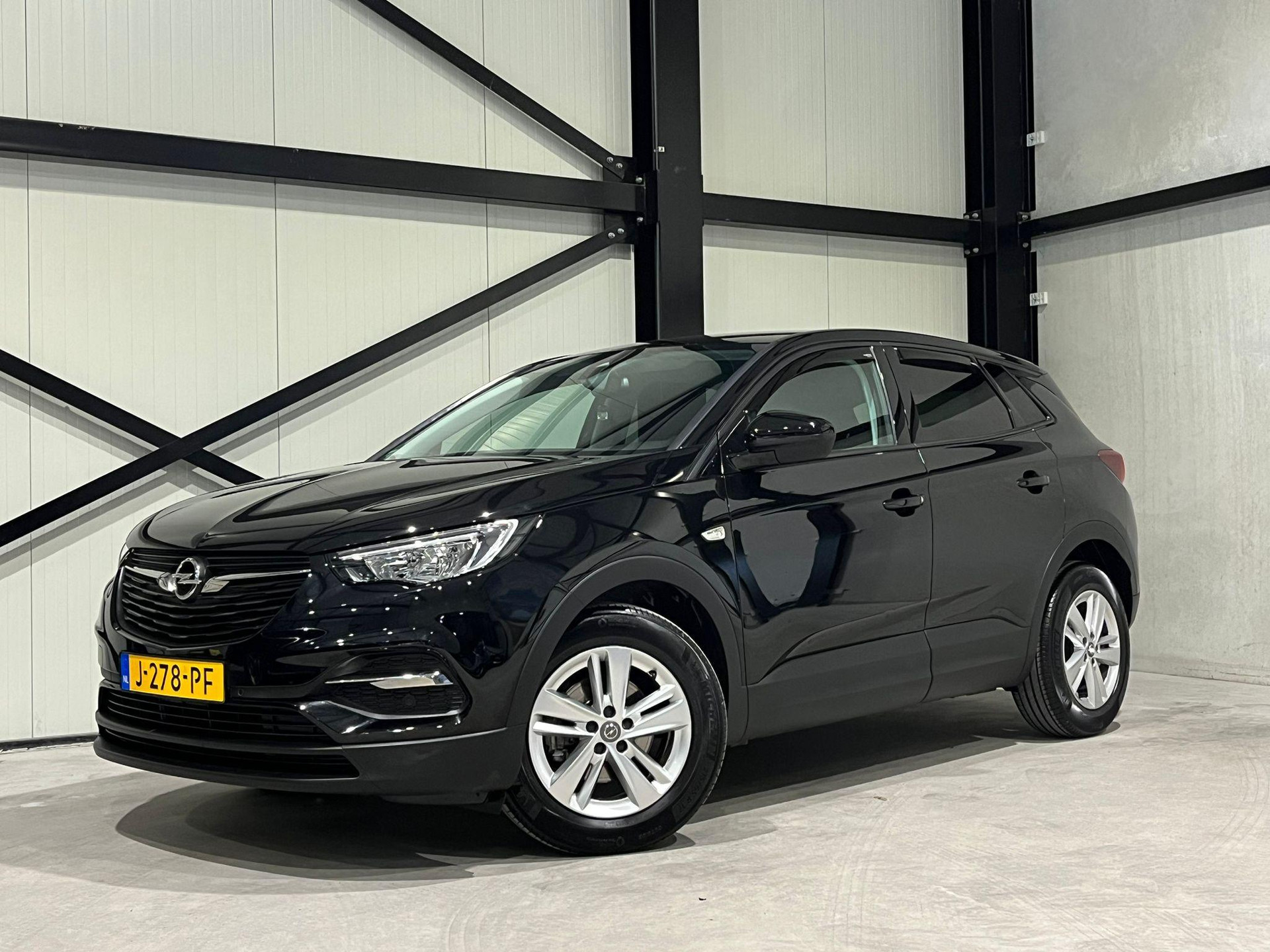 Opel Grandland X 1.2 Turbo Edition J278PF