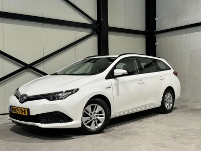 Toyota Auris Touring Sports 1.8 Hybrid Business HNZ70K
