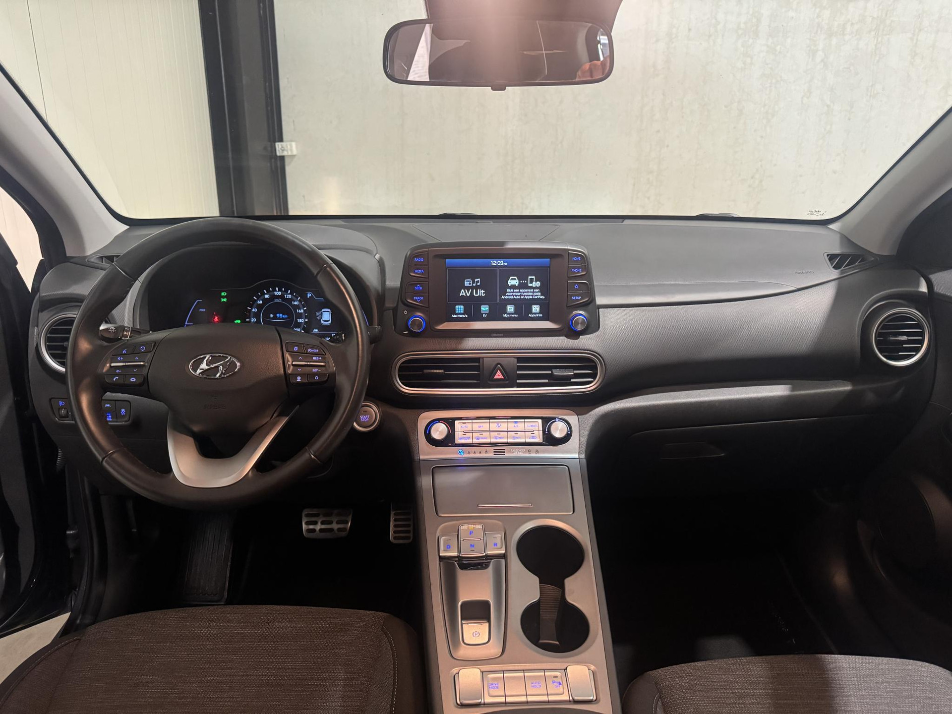 Hyundai KONA EV Comfort 64 kWh H106SL