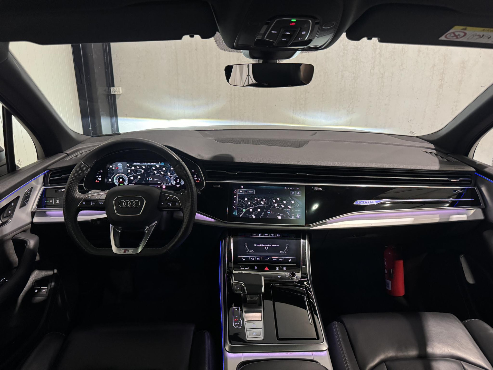 Audi Q7 55 TFSIe quattro S-LINE HRX45S
