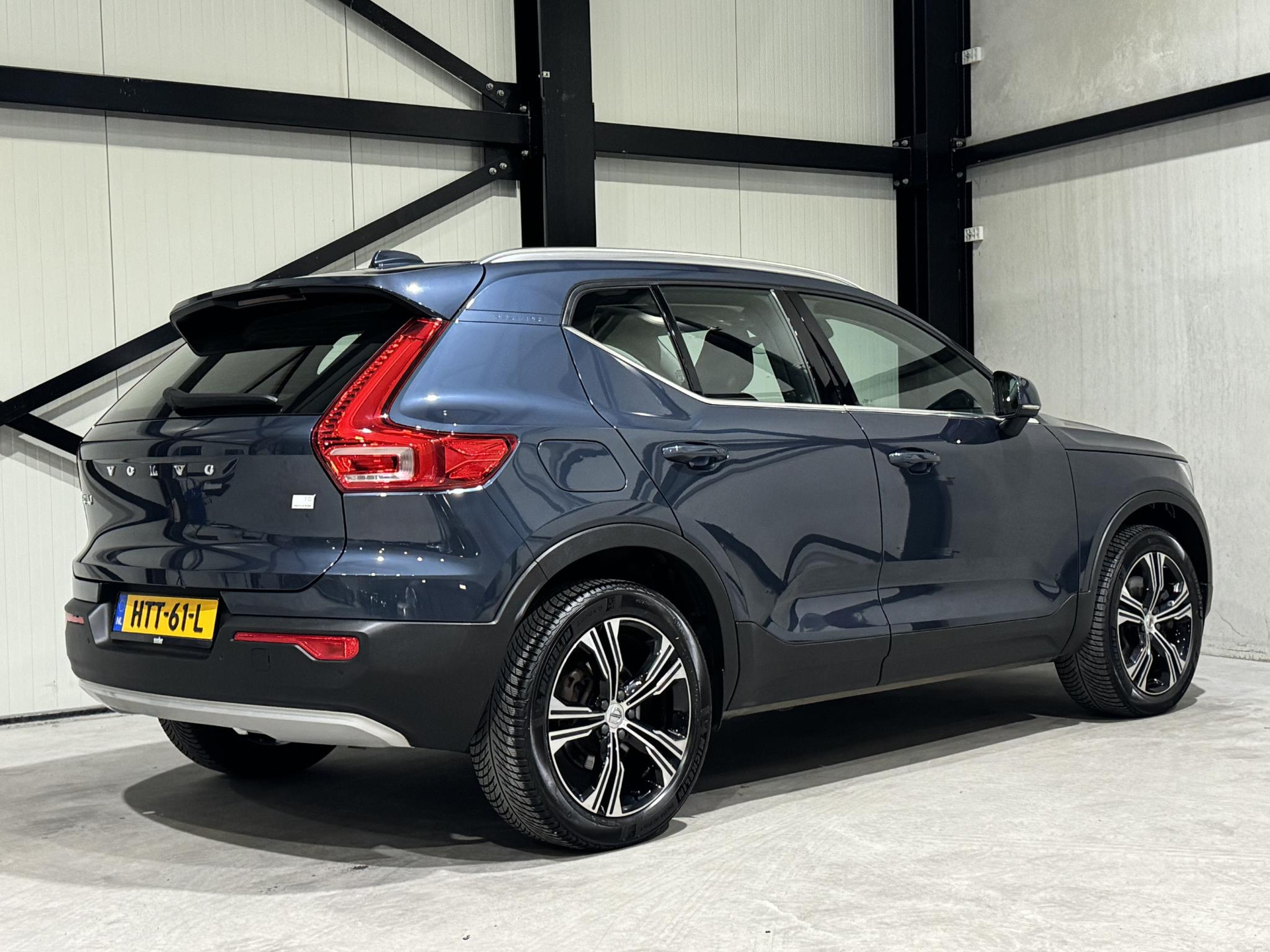 Volvo XC40 1.5 T5 Recharge Inscription HTT61L