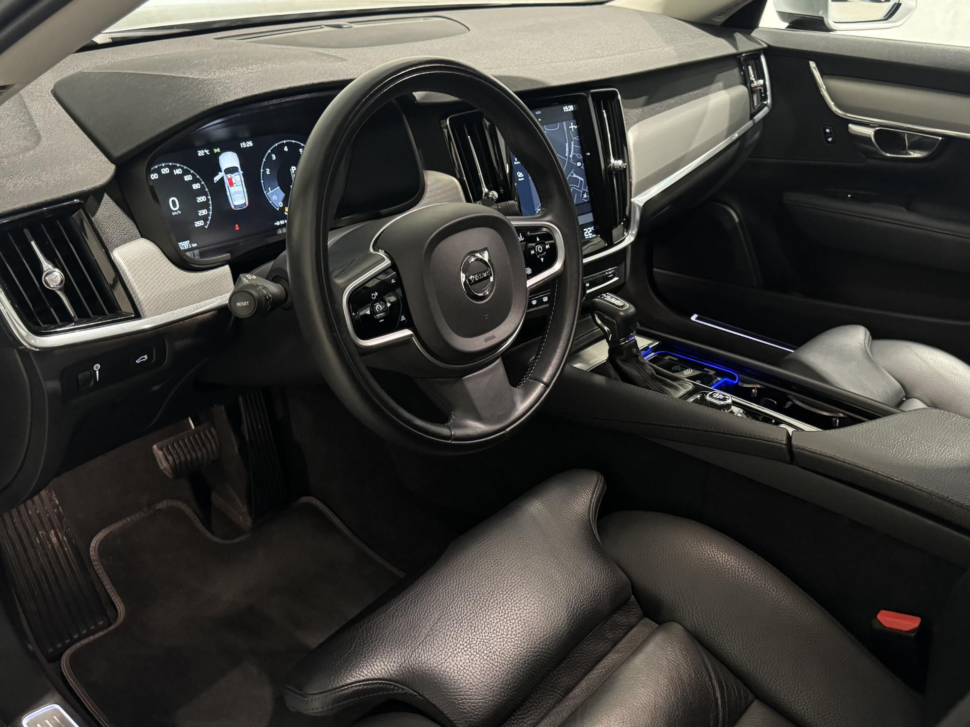 Volvo V90 2.0 T5 Inscription G166RP