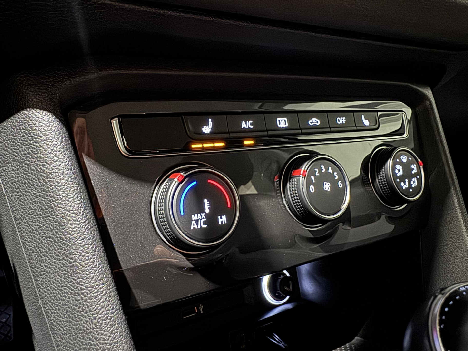 Volkswagen Tiguan 1.5 TSI Comfortline L656RG