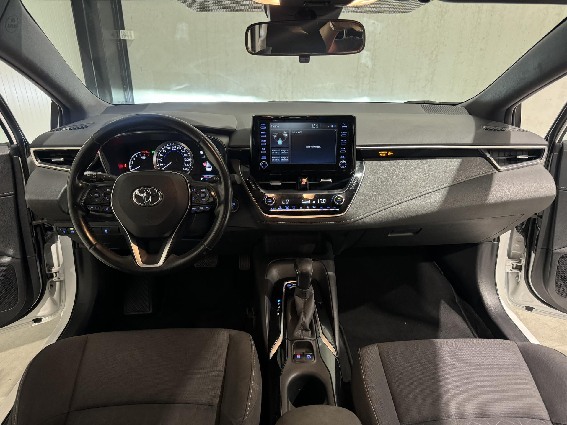 Toyota Corolla Touring Sports 1.8 Hybrid Active H335RG