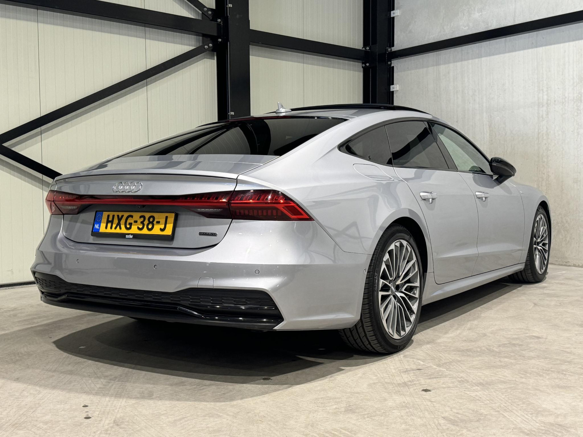 Audi A7 Sportback 55 TFSI e quattro S-LINE HXG38J