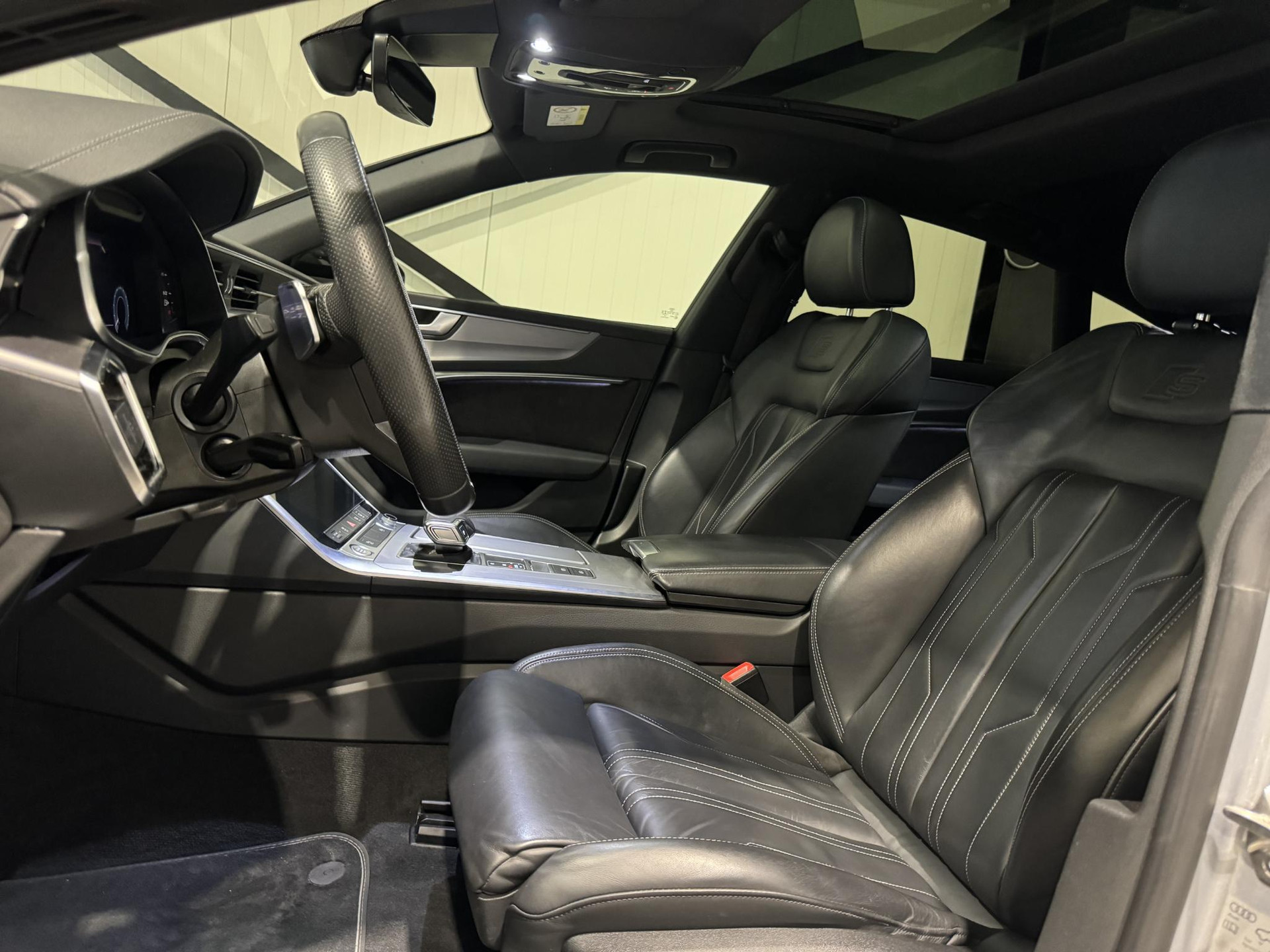 Audi A7 Sportback 55 TFSI e quattro S-LINE HXG38J