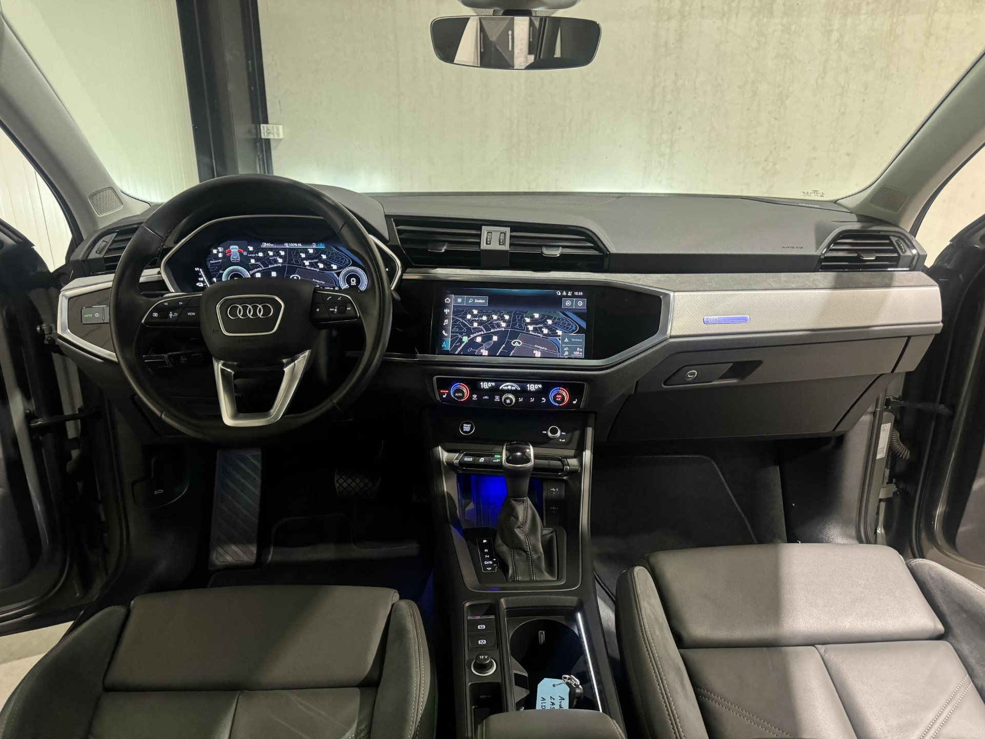 Audi Q3 45 TFSI e S edition JDV47B