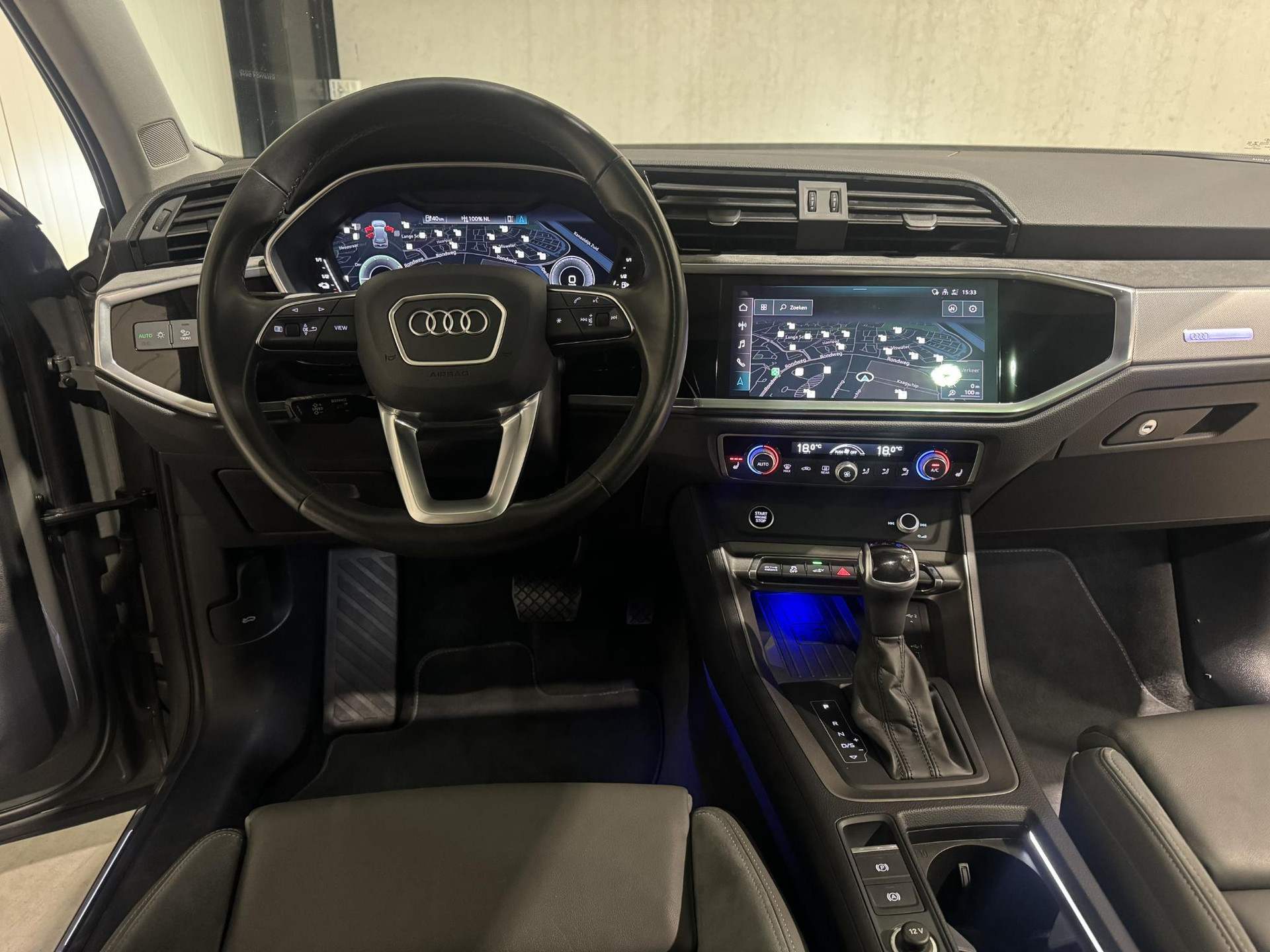 Audi Q3 45 TFSI e S edition JDV47B