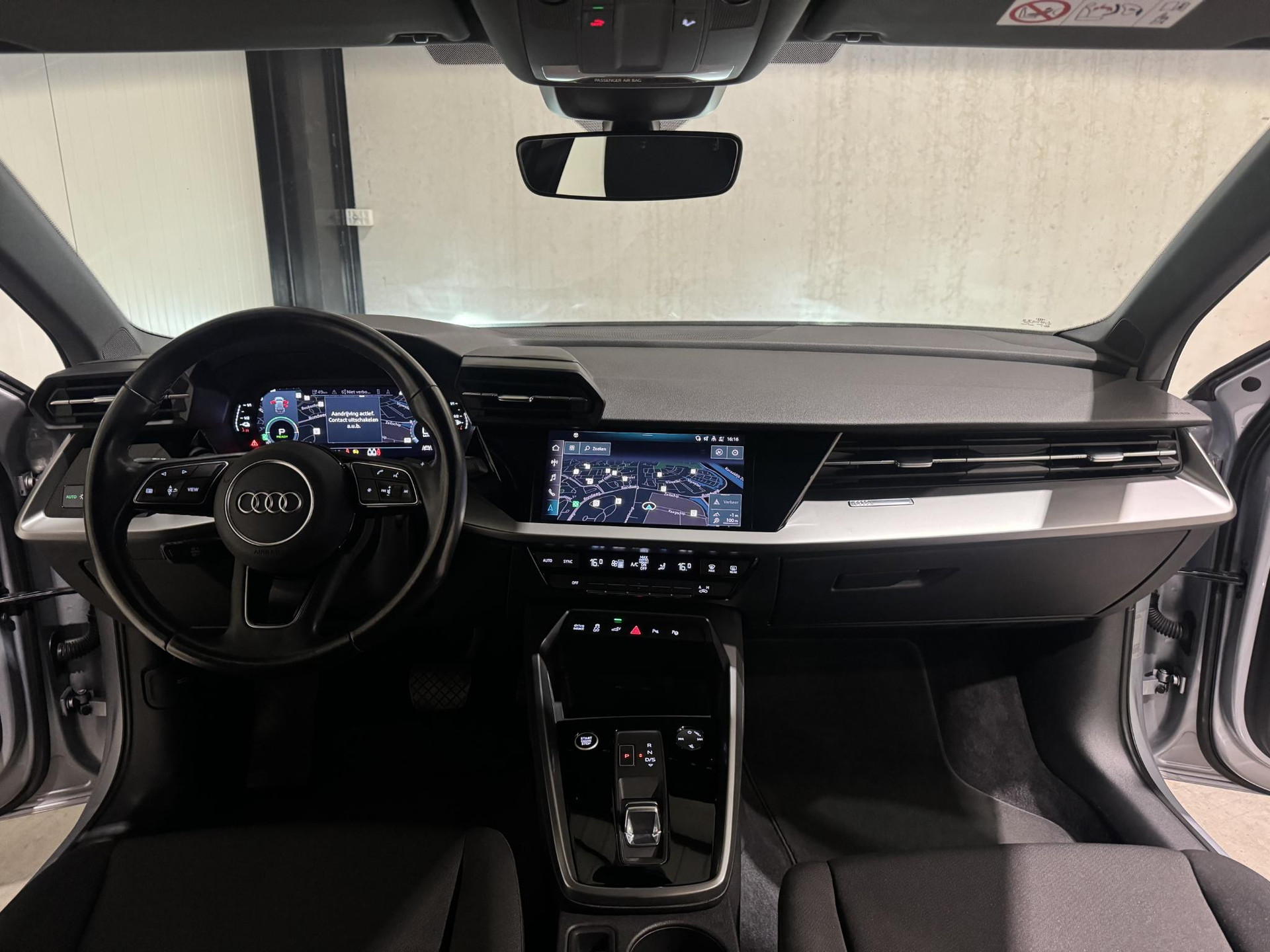 Audi A3 Sportback 40 TFSI e Edition JDT04F