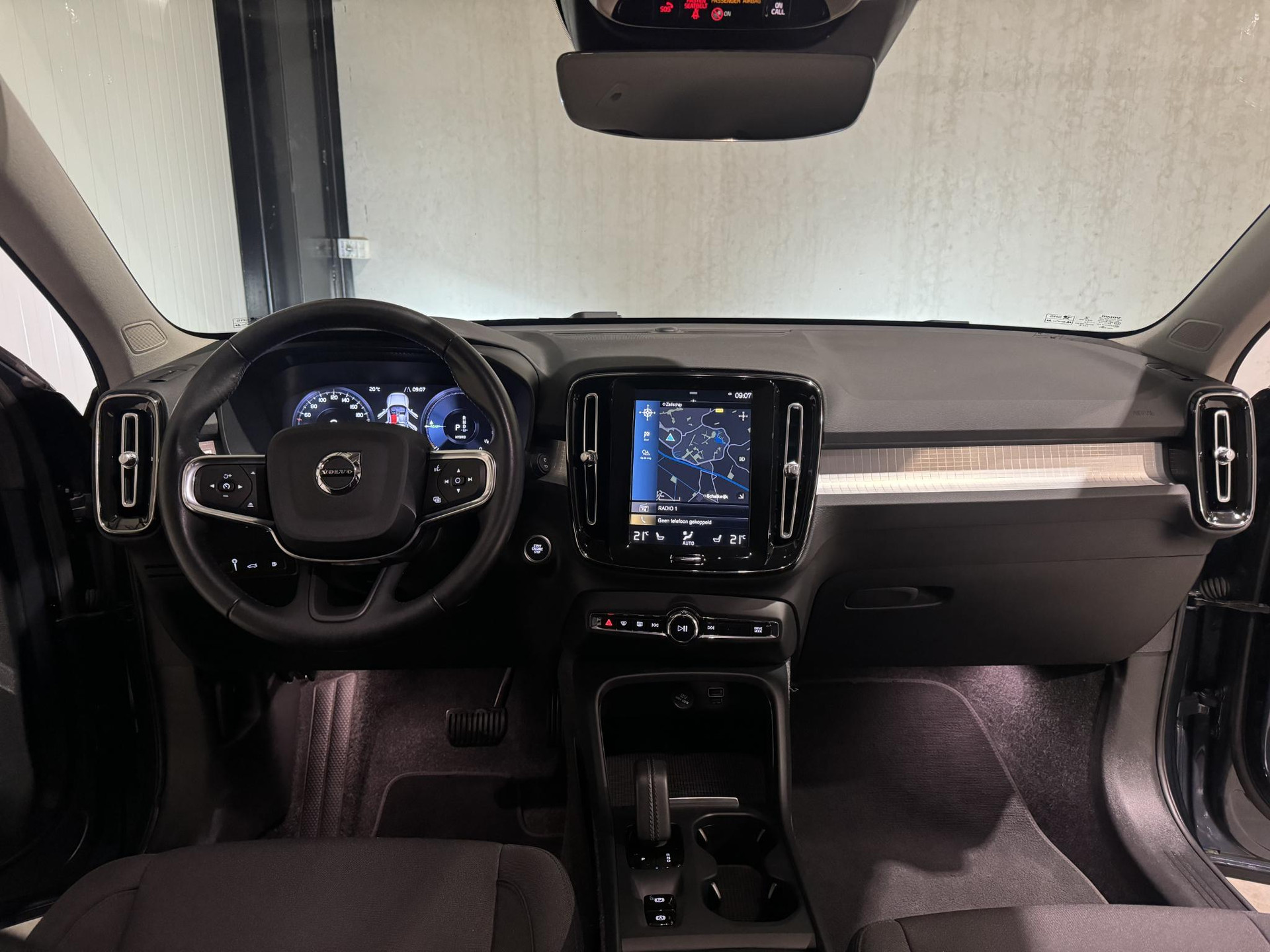 Volvo XC40 1.5 T4 Recharge Inscription Expression JFL96V