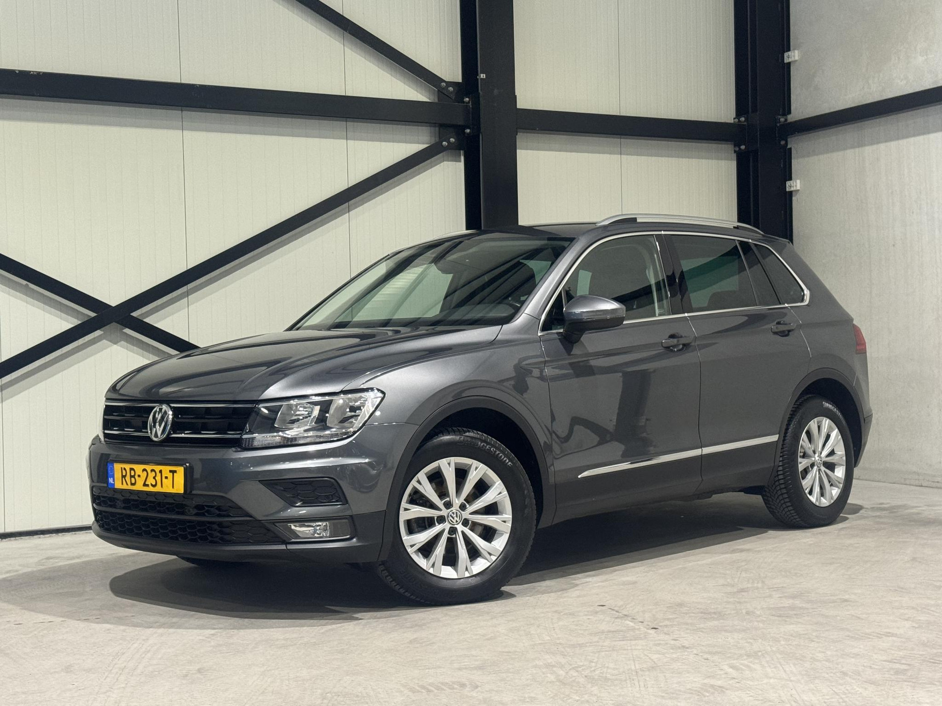 Volkswagen Tiguan 1.4 TSI Comfortline Business RB231T