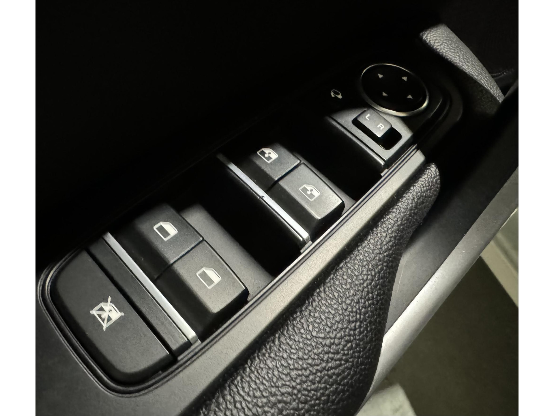 Kia Ceed Sportswagon 1.6 GDI PHEV BusinessLine JKK85D