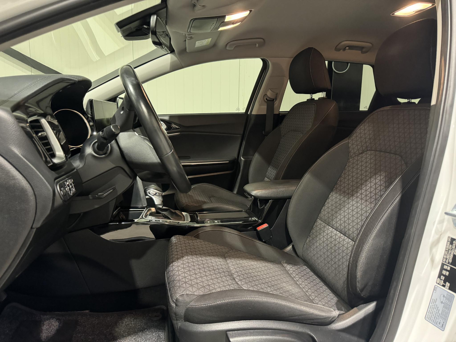 Kia Ceed Sportswagon 1.6 GDI PHEV BusinessLine JKK85D