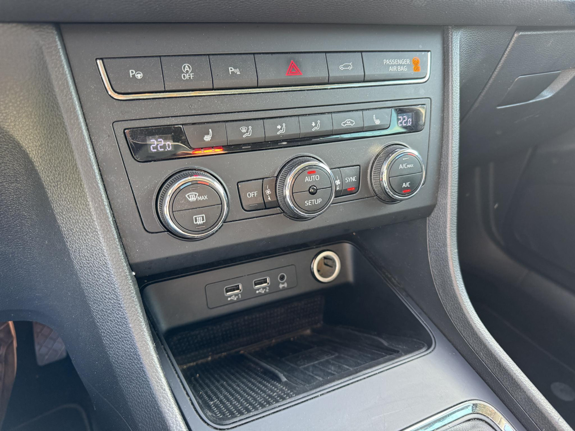 SEAT Ateca 1.4 EcoTSI Business TN975N