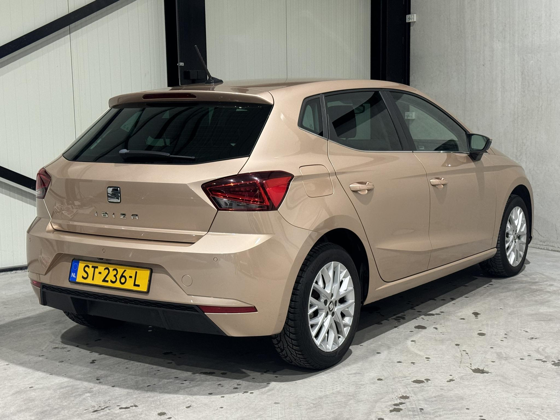 SEAT Ibiza 1.0 TSI Style Business Intense ST236L