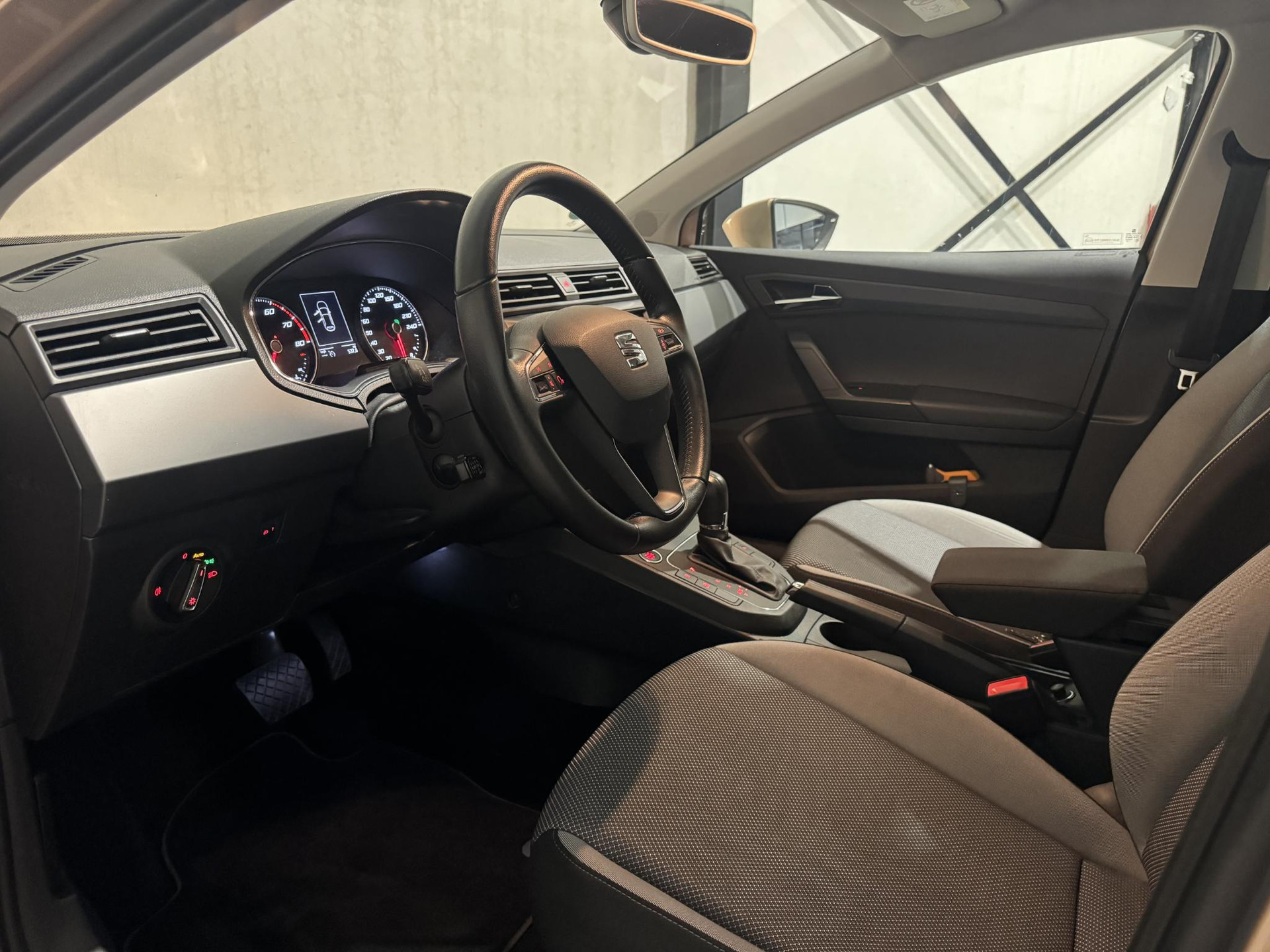 SEAT Ibiza 1.0 TSI Style Business Intense ST236L