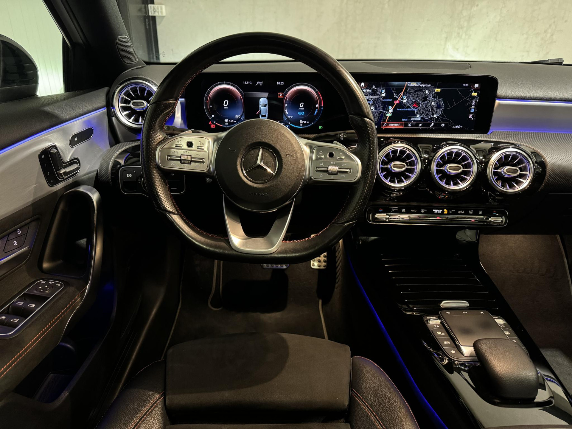 Mercedes-Benz A-Klasse 250 e AMG JLV49V