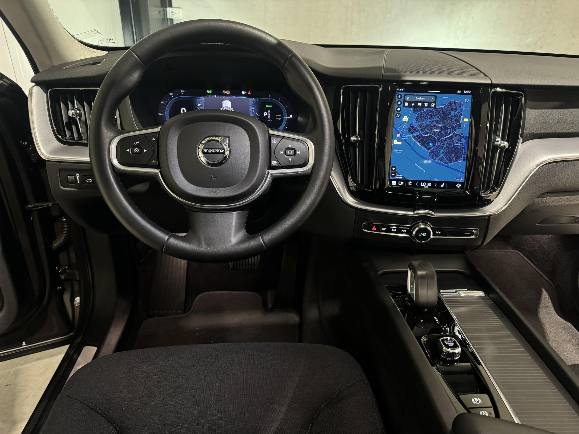 Volvo XC60 2.0 Recharge T6 AWD Business JLP55F