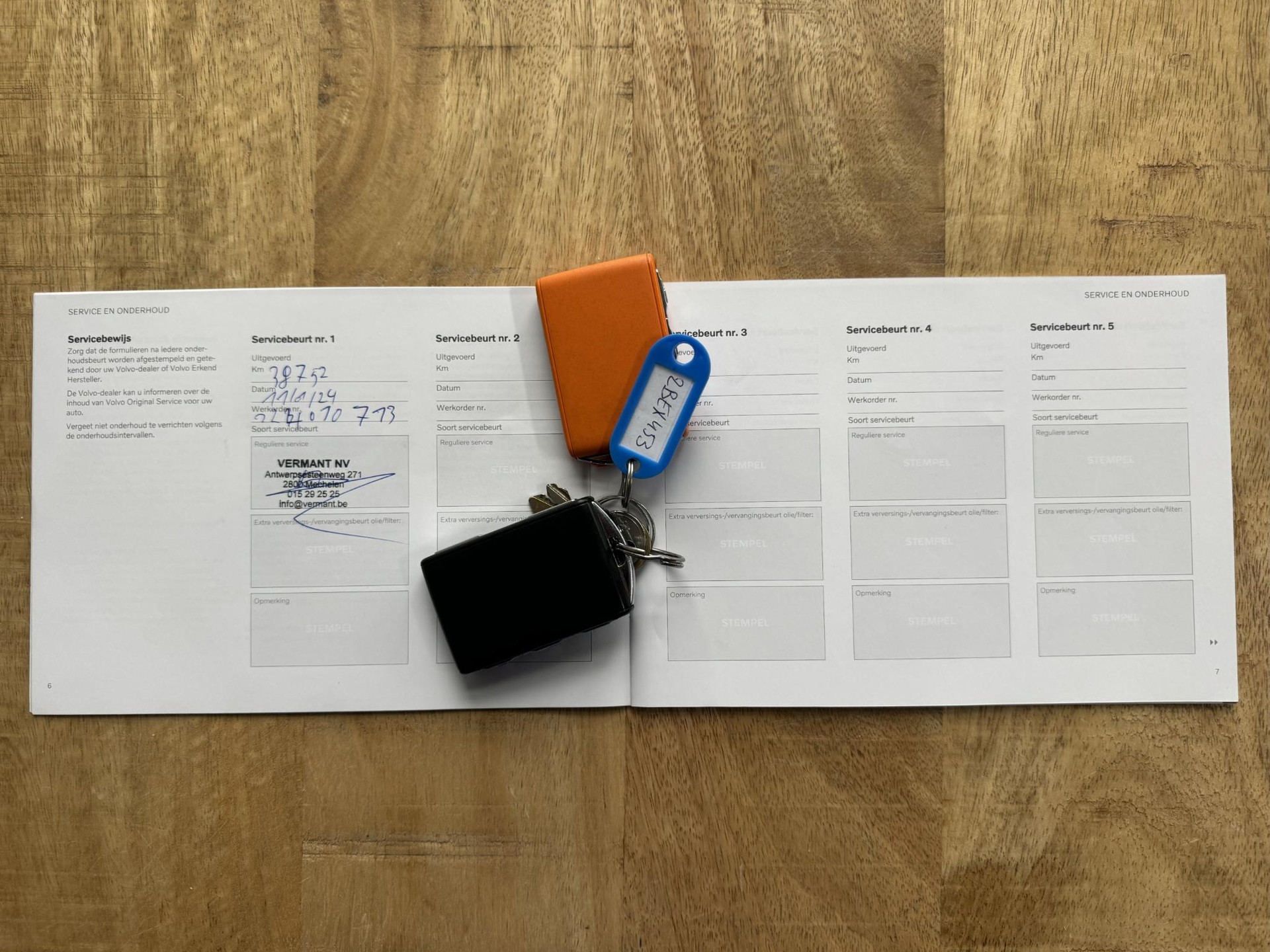 Volvo XC60 2.0 Recharge T6 AWD Business JLP55F