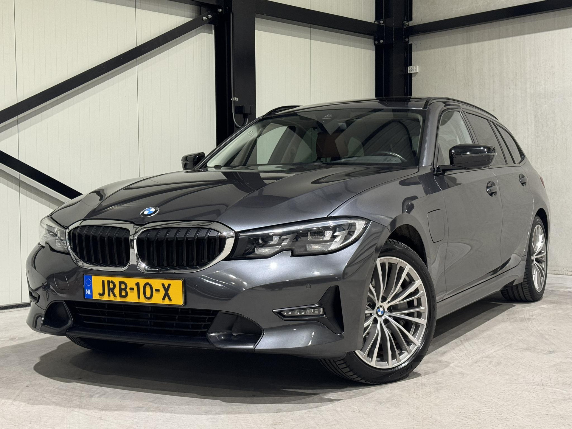 BMW 3 Serie Touring 330e xDrive Sportline JRB10X