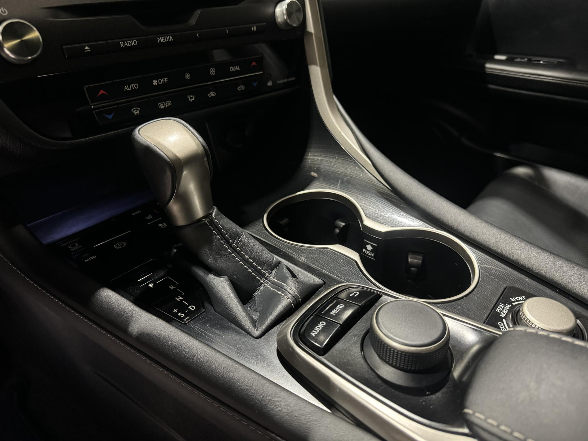 Lexus RX 450h 4WD Business Line JRG41K