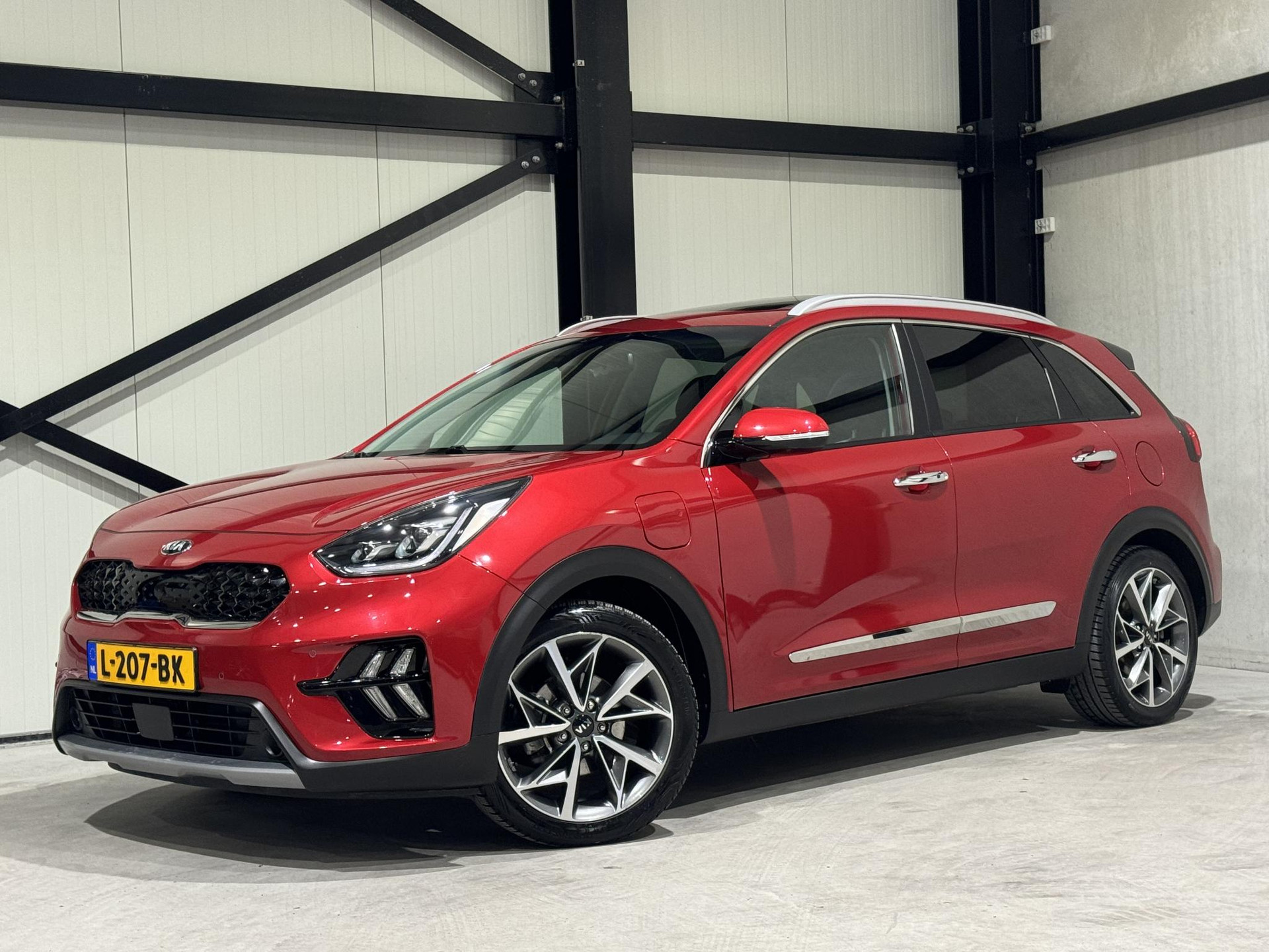Kia Niro 1.6 GDi PHEV ExecutiveLine L207BK
