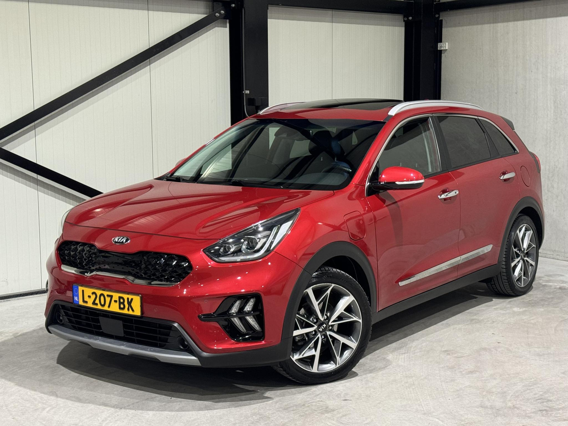 Kia Niro 1.6 GDi PHEV ExecutiveLine L207BK