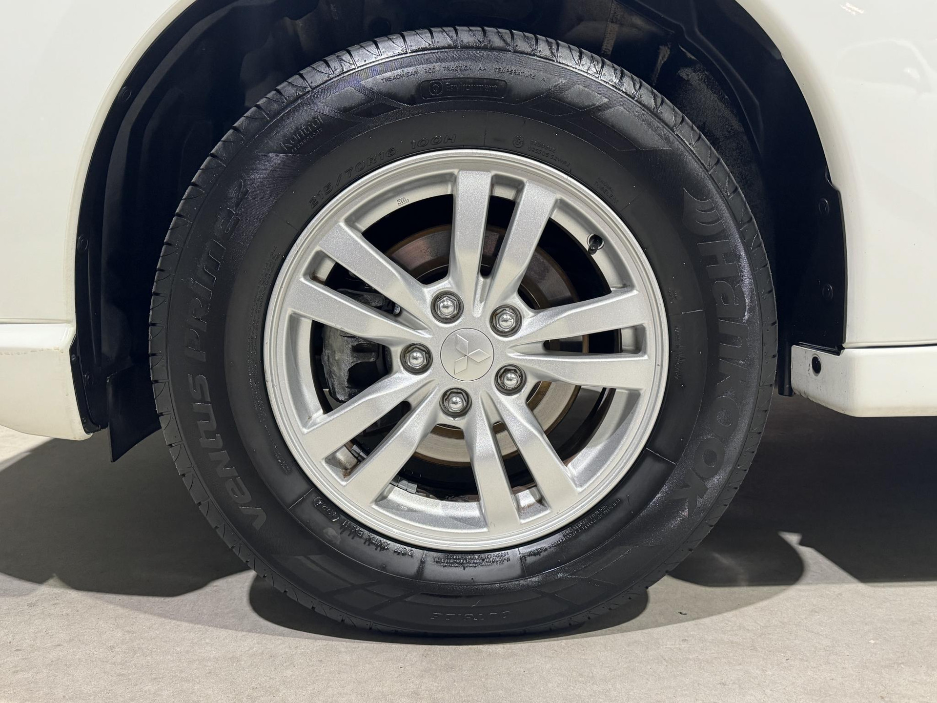 Mitsubishi Outlander 2.4 PHEV Pure J814FT