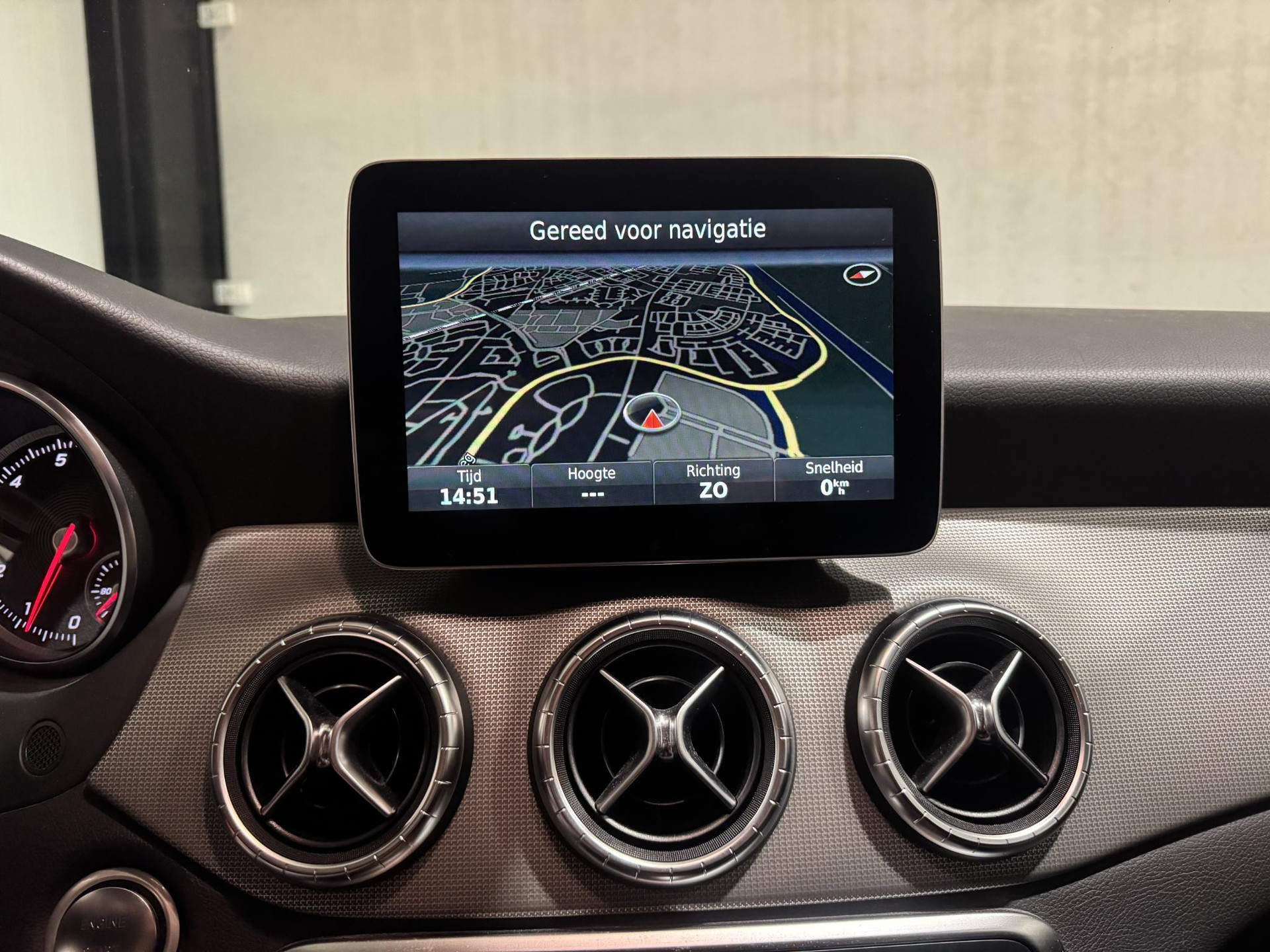 Mercedes-Benz CLA-Klasse Shooting Brake 180 Urban ZL368R