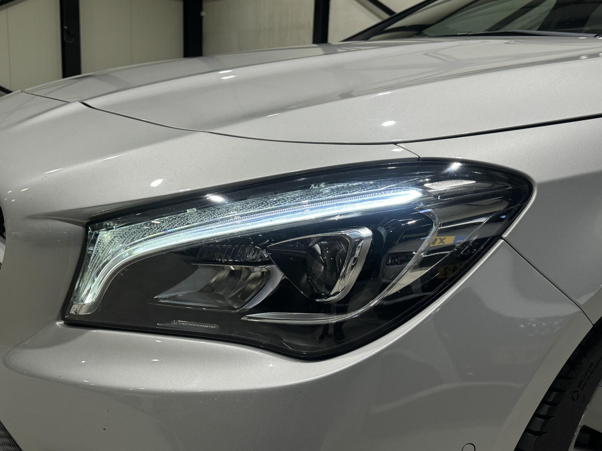 Mercedes-Benz CLA-Klasse Shooting Brake 180 Urban ZL368R