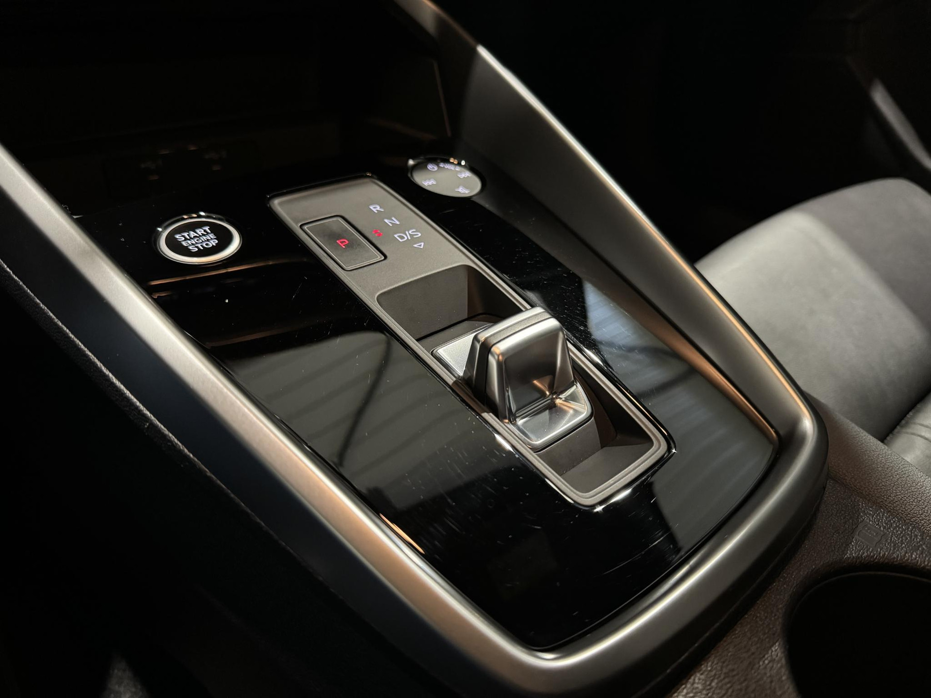 Audi A3 Sportback 40 TFSI e S-Line JTH21N