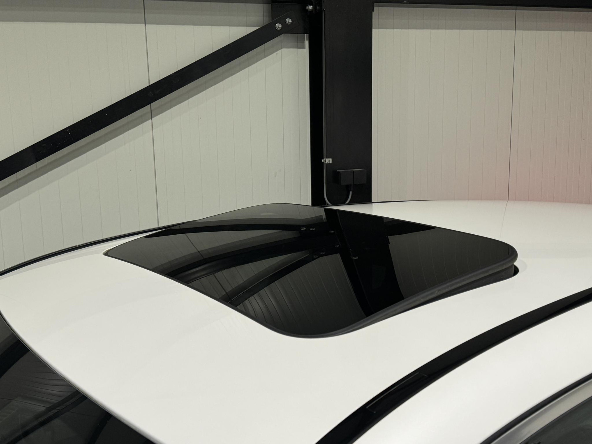 Mercedes-Benz EQC 400 4MATIC AMG 80 kWh K990HP