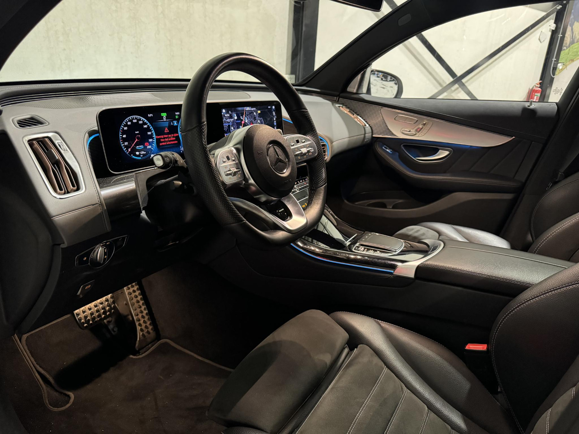 Mercedes-Benz EQC 400 4MATIC AMG 80 kWh K990HP