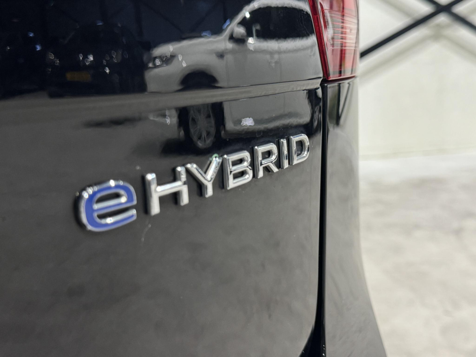 Volkswagen Tiguan 1.4 TSI eHybrid Elegance JVG76G