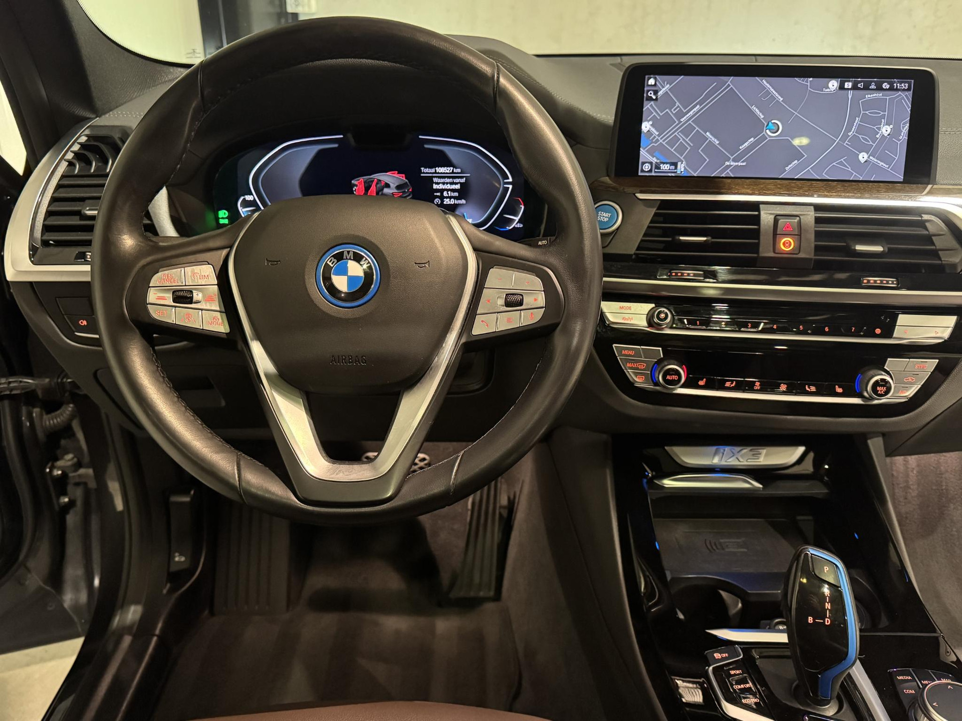 BMW iX3 Executive 80 kWh JVV81P