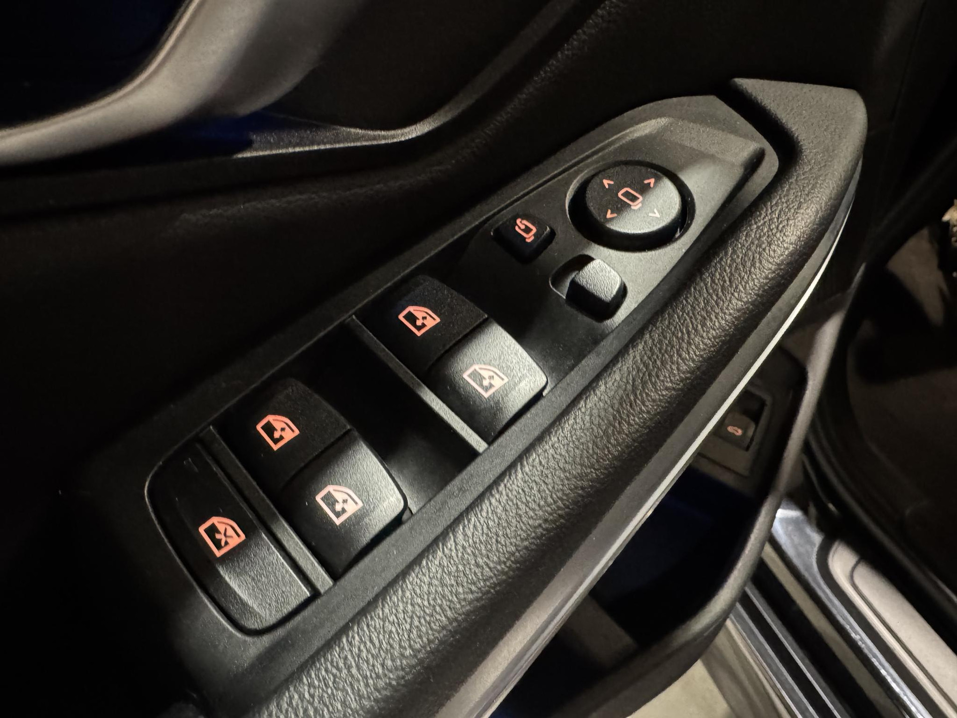 BMW 3 Serie Touring 320e Business JVZ21F