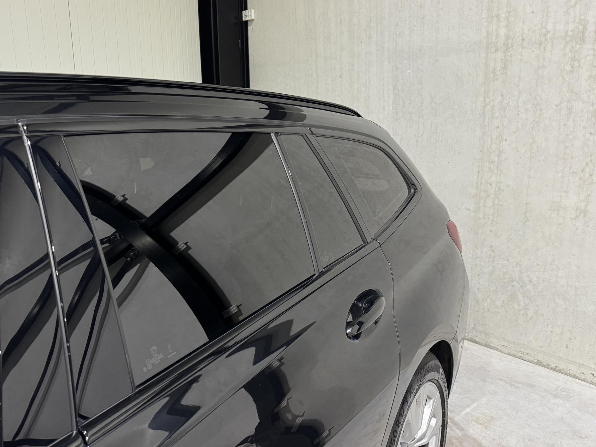 BMW 3 Serie Touring 320e Business JVZ21F