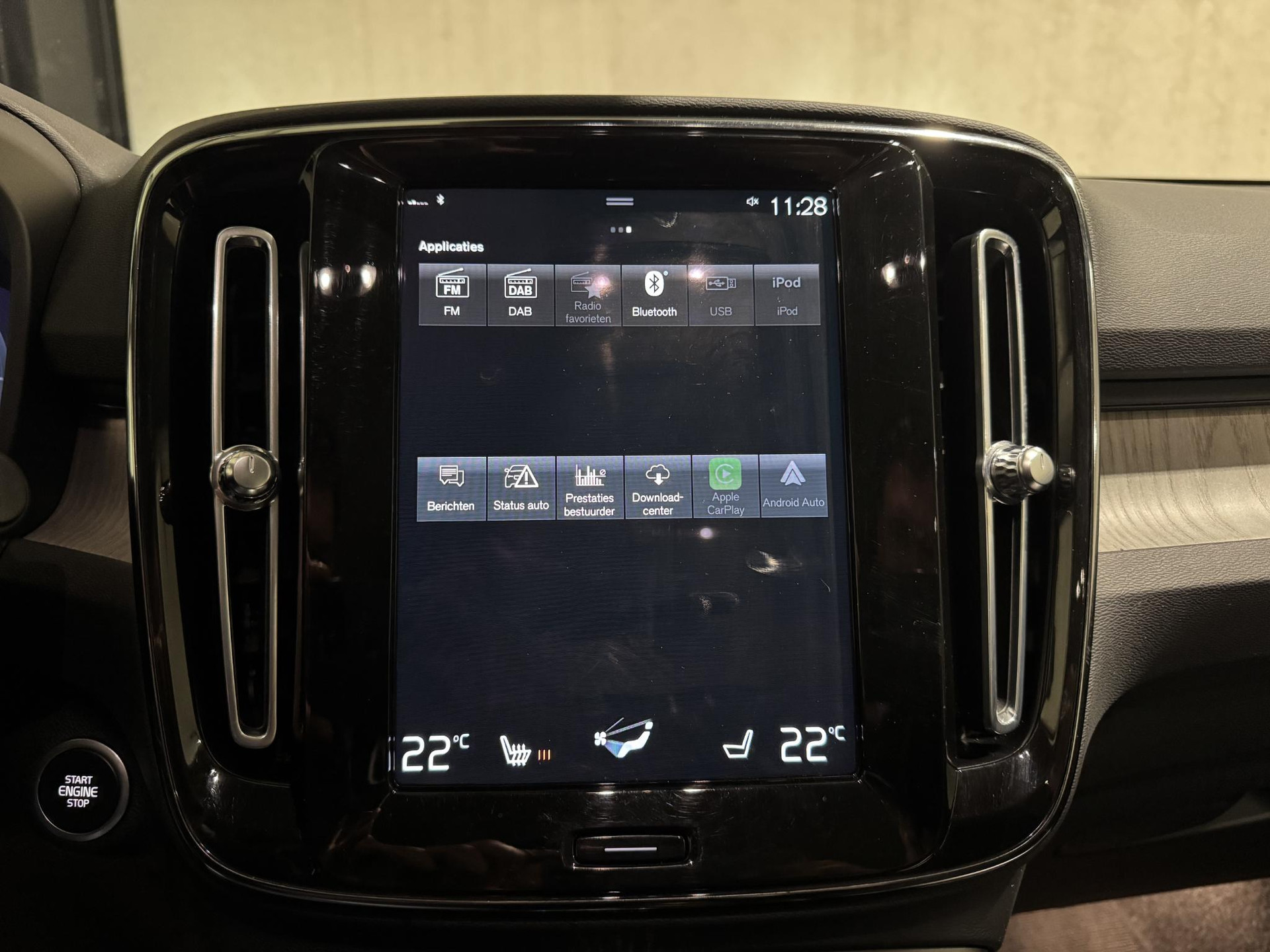 Volvo XC40 1.5 T5 Recharge Inscription JXG78S