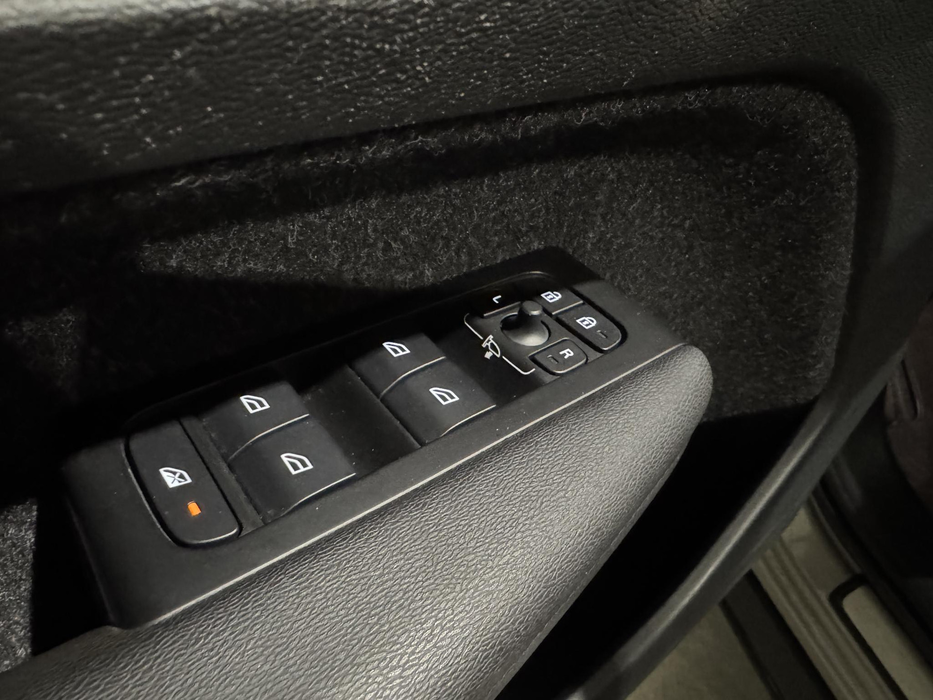 Volvo XC40 1.5 T5 Recharge Inscription JXG78S