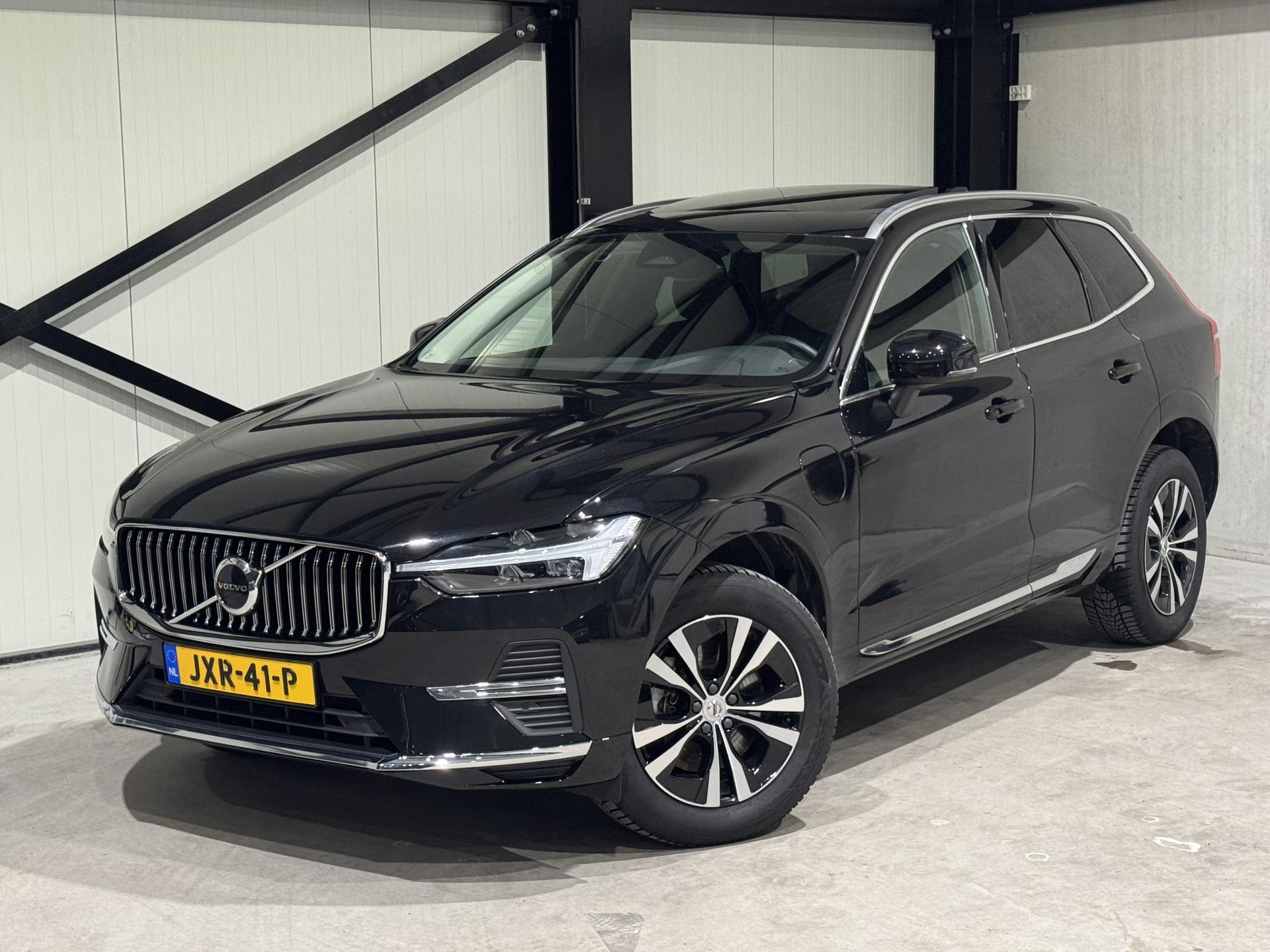 Volvo XC60 2.0 Recharge T6 AWD Inscription Expr JXR41P