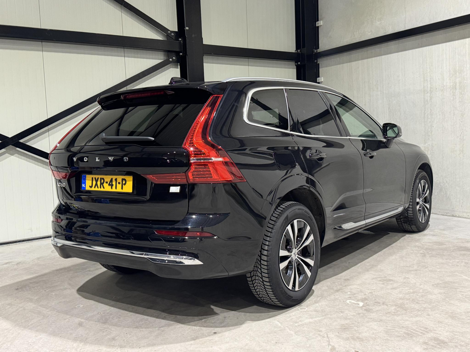 Volvo XC60 2.0 Recharge T6 AWD Inscription Expr JXR41P