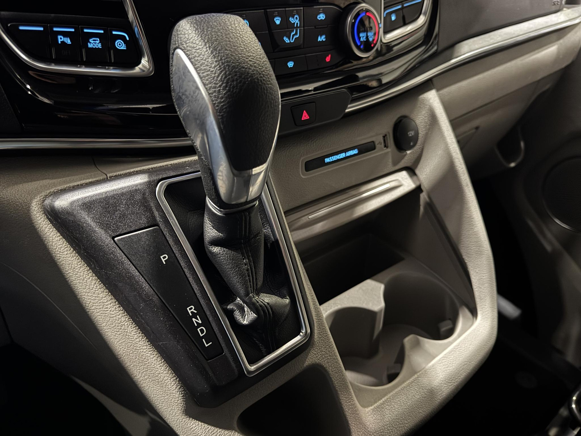 Ford Transit Custom Tourneo 320 1.0 EcoBoost Hybride Titanium JZB13B