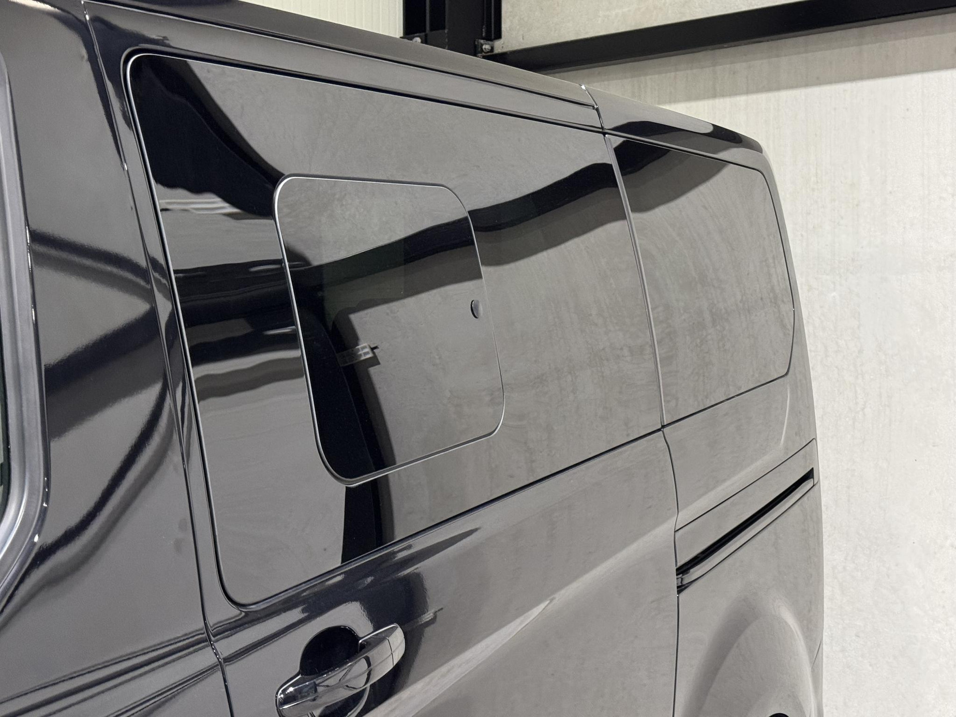 Ford Transit Custom Tourneo 320 1.0 EcoBoost Hybride Titanium JZB13B