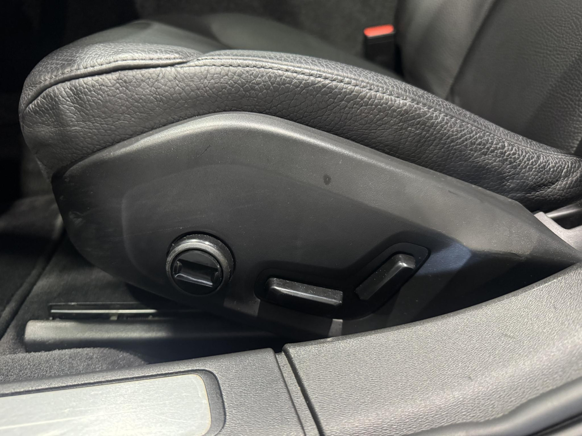 Volvo V90 2.0 T6 AWD Inscription JZN90G