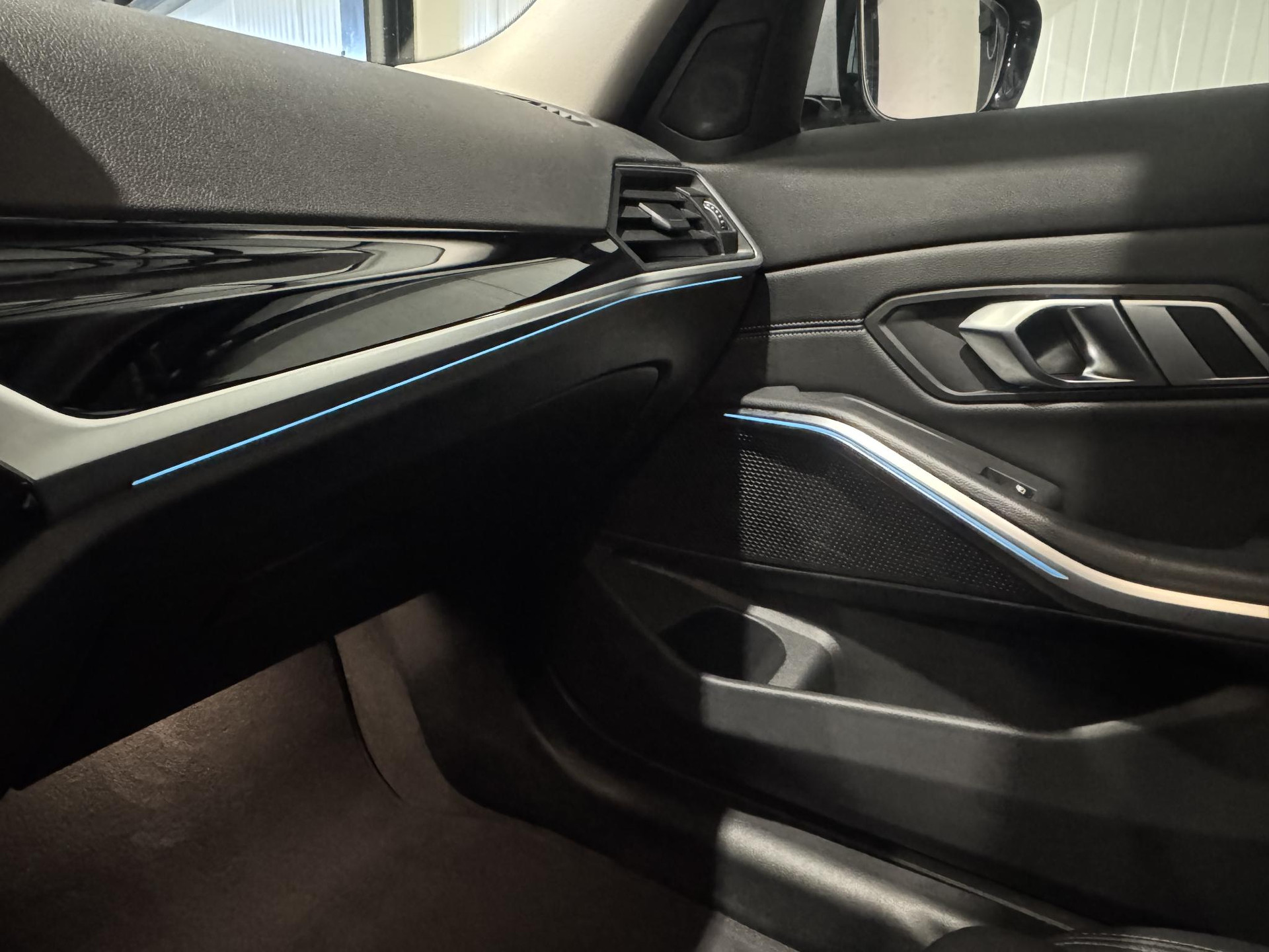 BMW 3 Serie Touring 320e JZV03F